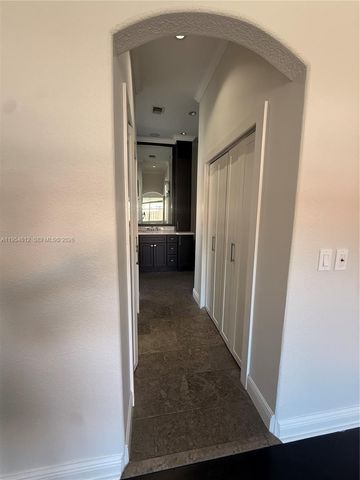 8835 NW 168th St 0, Miami Lakes, FL 33018