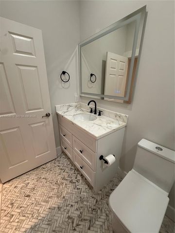 8835 NW 168th St 0, Miami Lakes, FL 33018