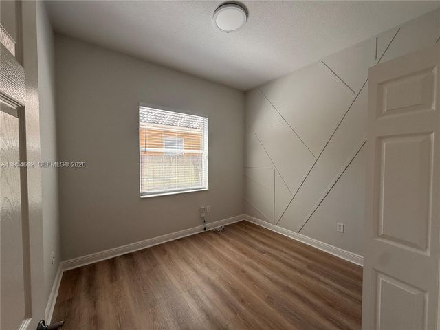 8835 NW 168th St 0, Miami Lakes, FL 33018