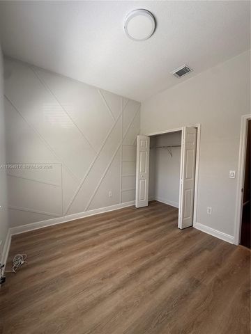 8835 NW 168th St 0, Miami Lakes, FL 33018