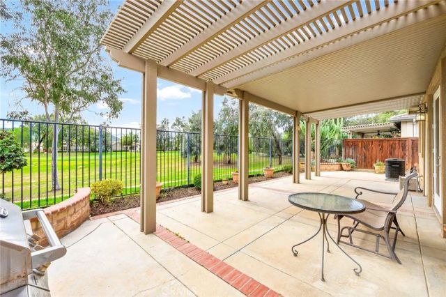 8061 Mickelson Way, Hemet, CA 92545