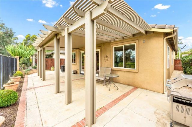 8061 Mickelson Way, Hemet, CA 92545