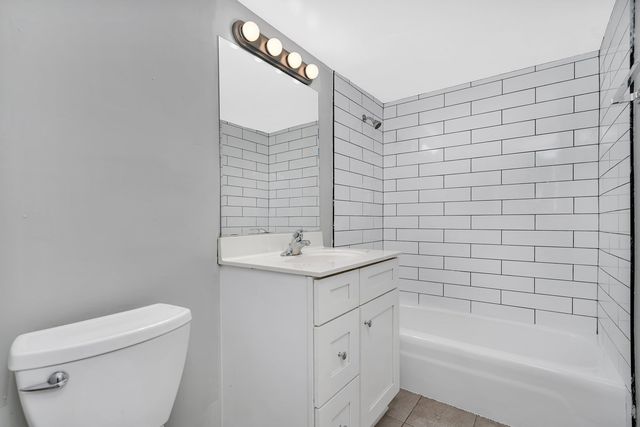 315 W Kimbell Avenue 03, Elmhurst, IL 60126