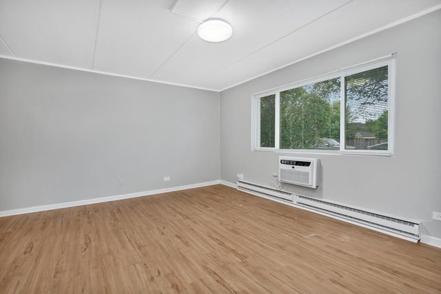 315 W Kimbell Avenue 03, Elmhurst, IL 60126