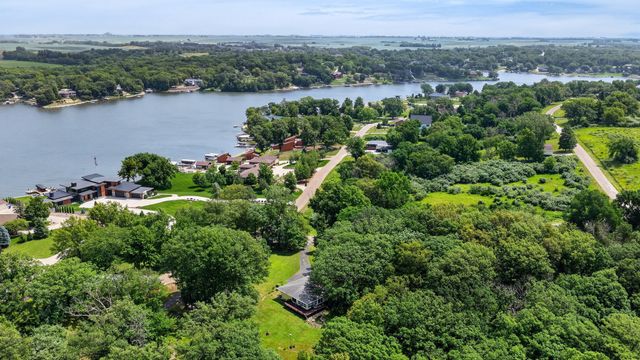 6222 Panorama Drive, Panora, IA 50216