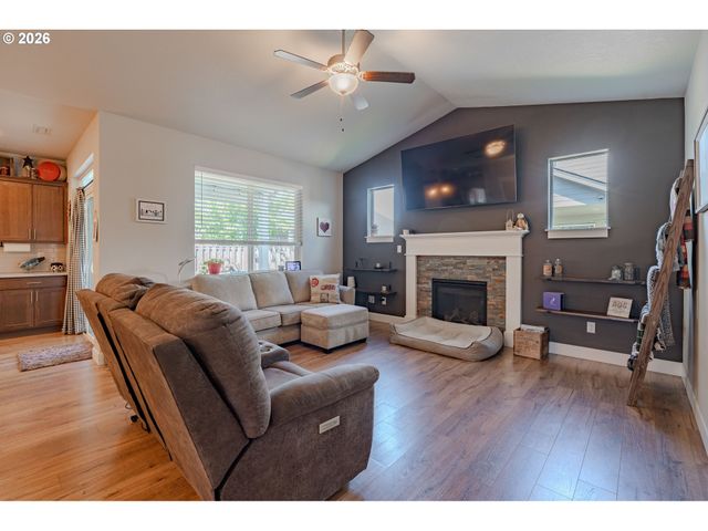 1707 Nw 27TH Ave, Battle Ground, WA 98604