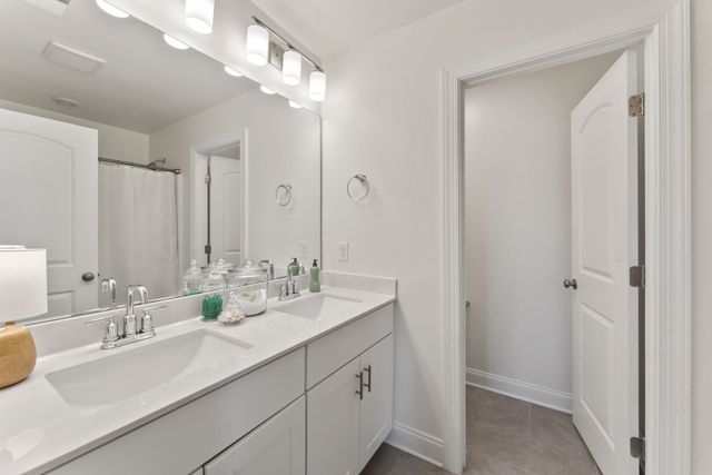 811 Arrington Way, Columbia, TN 38401