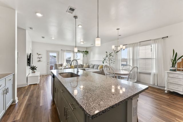 811 Arrington Way, Columbia, TN 38401