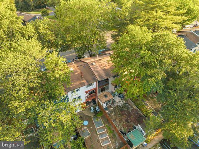 12635 OAKWOOD DR, Woodbridge, VA 22192