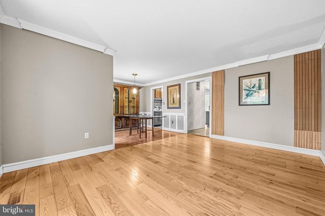 12635 OAKWOOD DR, Woodbridge, VA 22192