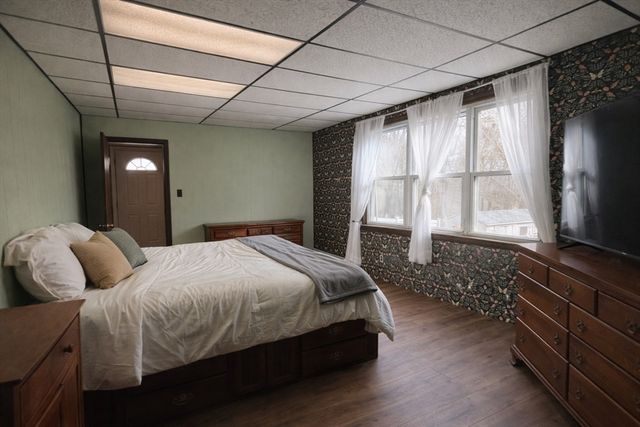 5 Crosby St, Webster, MA 01570