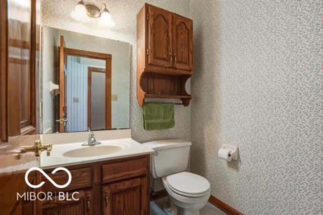 6708 Moss Court, Indianapolis, IN 46237