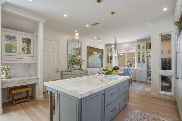 388 Bonair St, San Diego, CA 92037