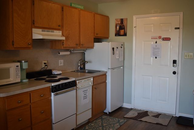 2710 S Ocean Blvd Unit 308, Myrtle Beach, SC 29577