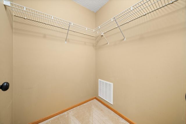 15399 Foliage Avenue 1204, Apple Valley, MN 55124