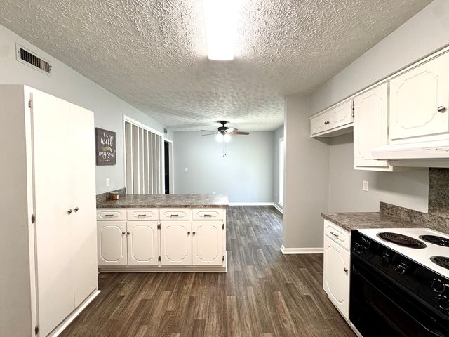 1202 28th Street, Phenix City, AL 36867