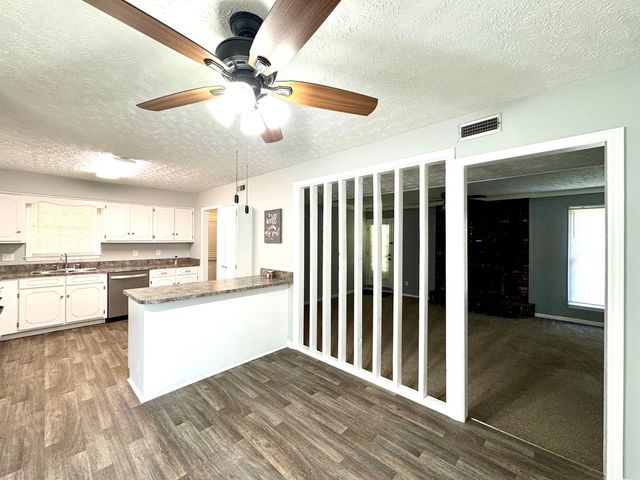 1202 28th Street, Phenix City, AL 36867