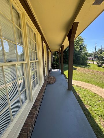 1202 28th Street, Phenix City, AL 36867