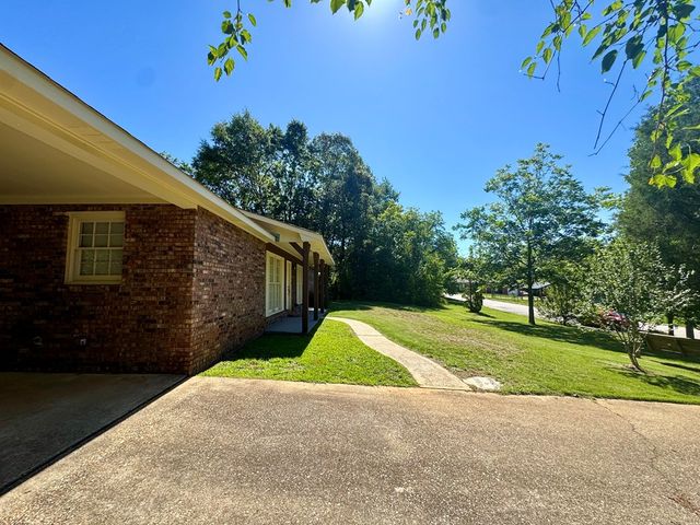 1202 28th Street, Phenix City, AL 36867