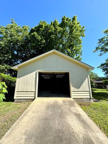 1202 28th Street, Phenix City, AL 36867