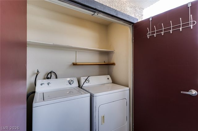 2451 North Rainbow Boulevard 2065, Las Vegas, NV 89108