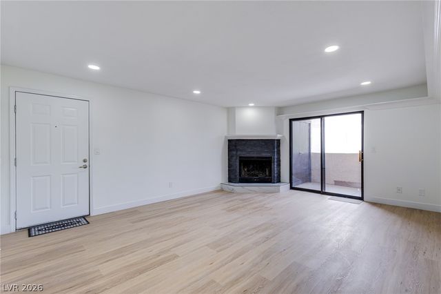 2451 North Rainbow Boulevard 2065, Las Vegas, NV 89108
