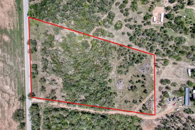 279 Earl Callahan RD A, Cedar Creek, TX 78612