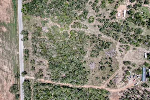 279 Earl Callahan RD A, Cedar Creek, TX 78612