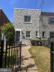128 35TH ST NE, Washington, DC 20019
