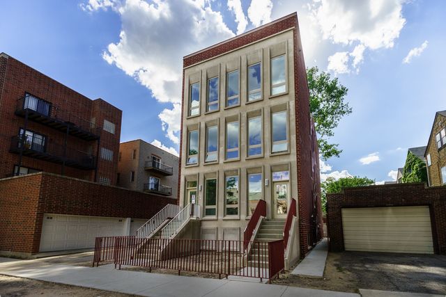 2812 N Mildred Avenue 1E, Chicago, IL 60657