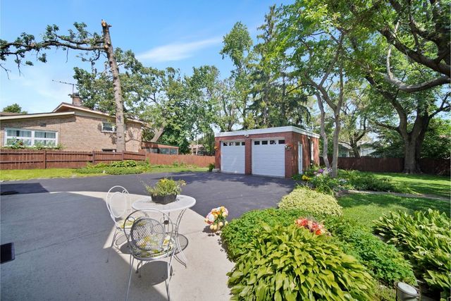 5228 Cass Street, Oak Lawn, IL 60453