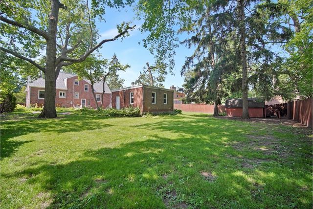 5228 Cass Street, Oak Lawn, IL 60453