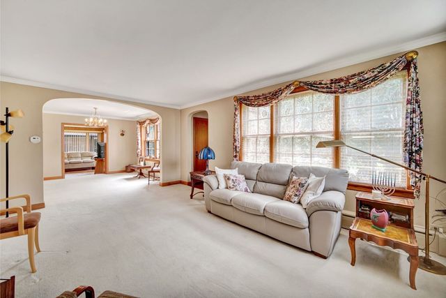 5228 Cass Street, Oak Lawn, IL 60453