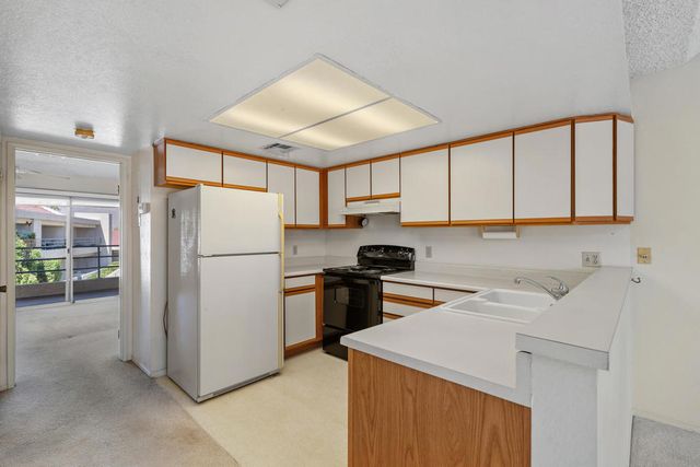 32505 Candlewood Drive 22, Cathedral City, CA 92234