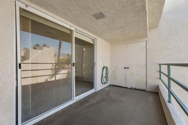32505 Candlewood Drive 22, Cathedral City, CA 92234