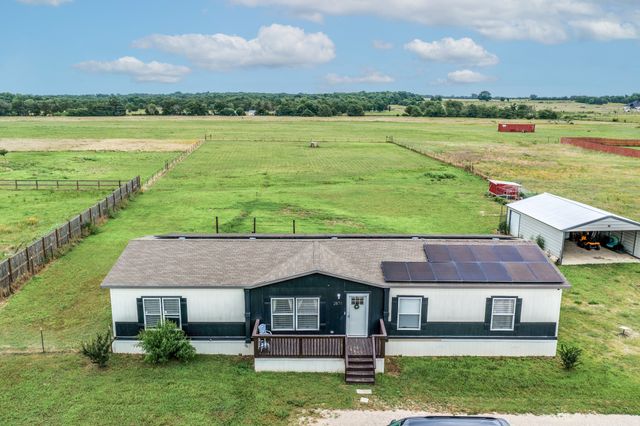 2871 County Road 1076, Celeste, TX 75423