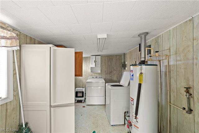 41511 Hazelwood Street, Elyria, OH 44035