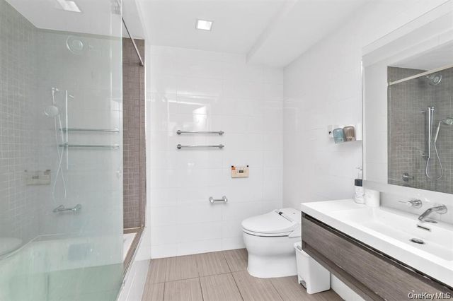 39-16 Prince Street 8, Flushing, NY 11354