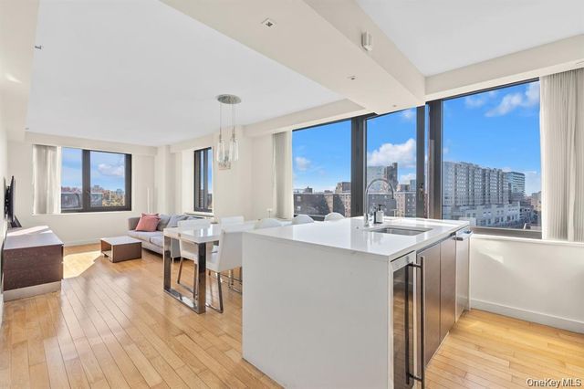 39-16 Prince Street 8, Flushing, NY 11354