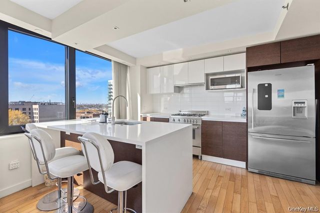 39-16 Prince Street 8, Flushing, NY 11354