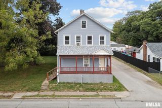 1514 MARQUETTE Street, Davenport, IA 52804
