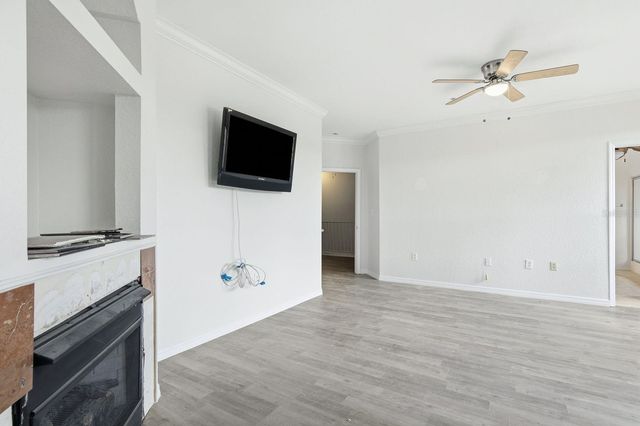 2725 VIA CIPRIANI 714B, Clearwater, FL 33764