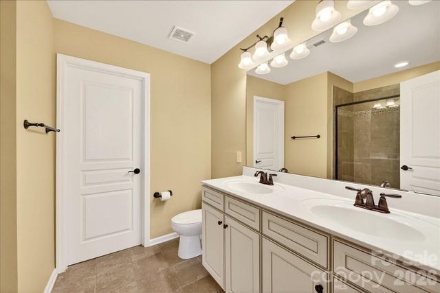 6453 Silver Star Lane, Charlotte, NC 28210