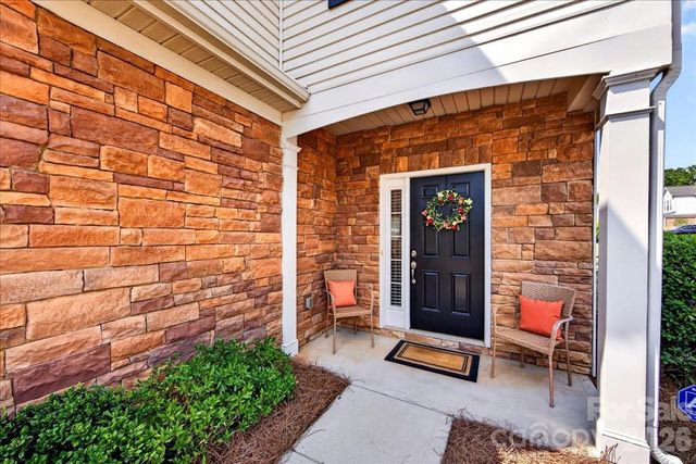 6453 Silver Star Lane, Charlotte, NC 28210