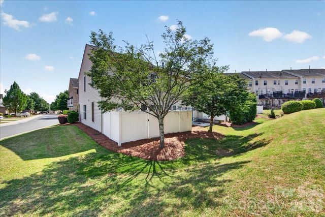 6453 Silver Star Lane, Charlotte, NC 28210