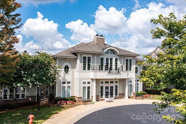 6453 Silver Star Lane, Charlotte, NC 28210