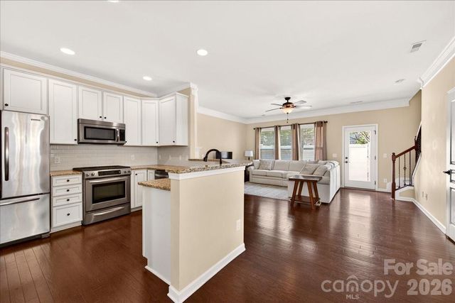 6453 Silver Star Lane, Charlotte, NC 28210