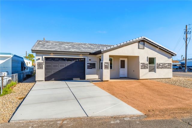 1806 Rollando Drive, Bullhead City, AZ 86442