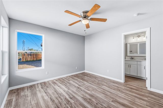 1806 Rollando Drive, Bullhead City, AZ 86442