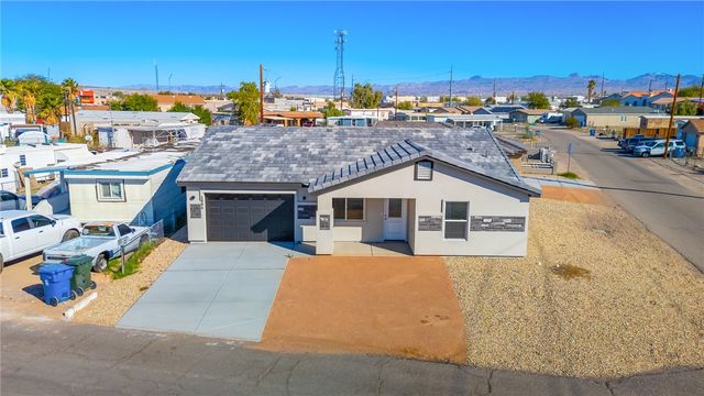 1806 Rollando Drive, Bullhead City, AZ 86442